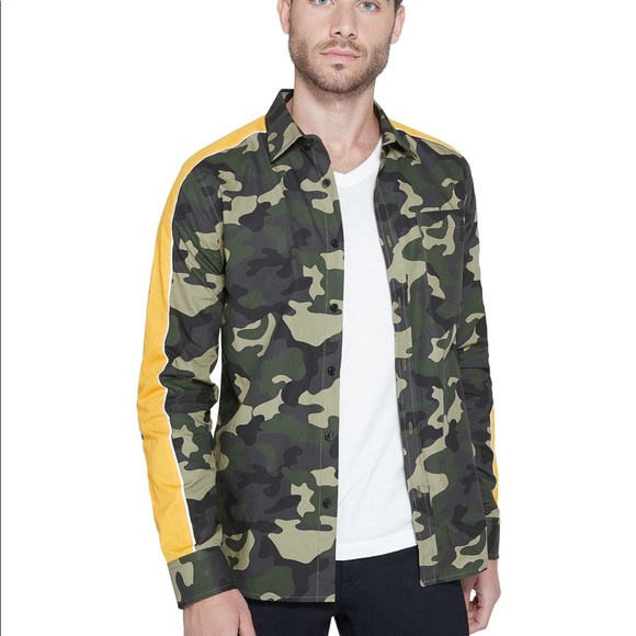 New GUESS Men’s Frankie Camo Shirt SZ M - Picture 1 of 6